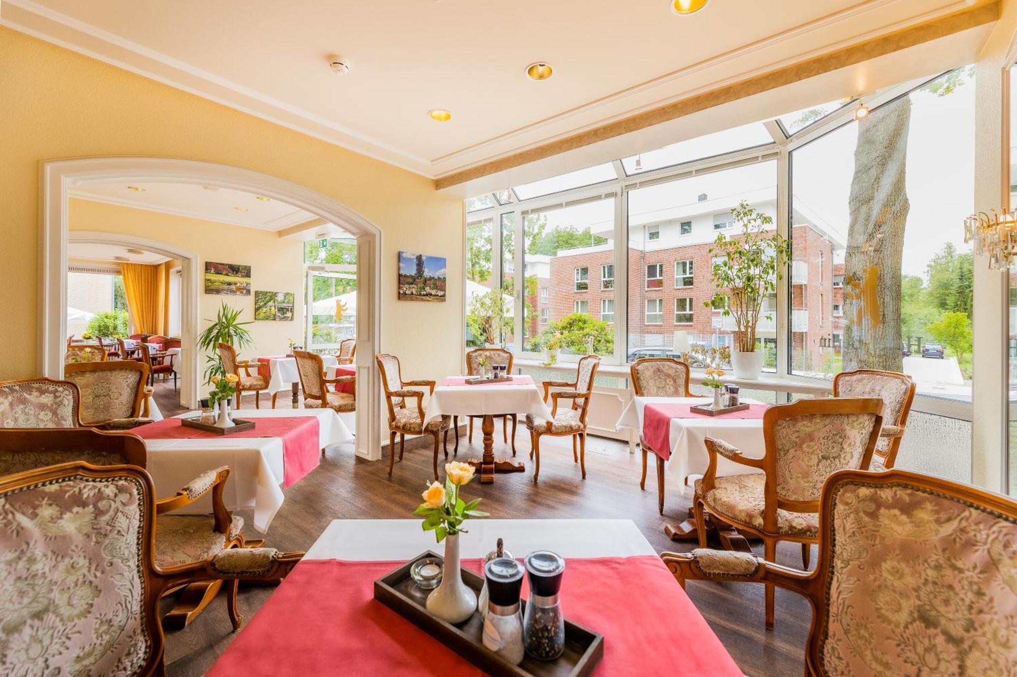 Akzent Hotel Berlin Bad Bevensen Bagian luar foto